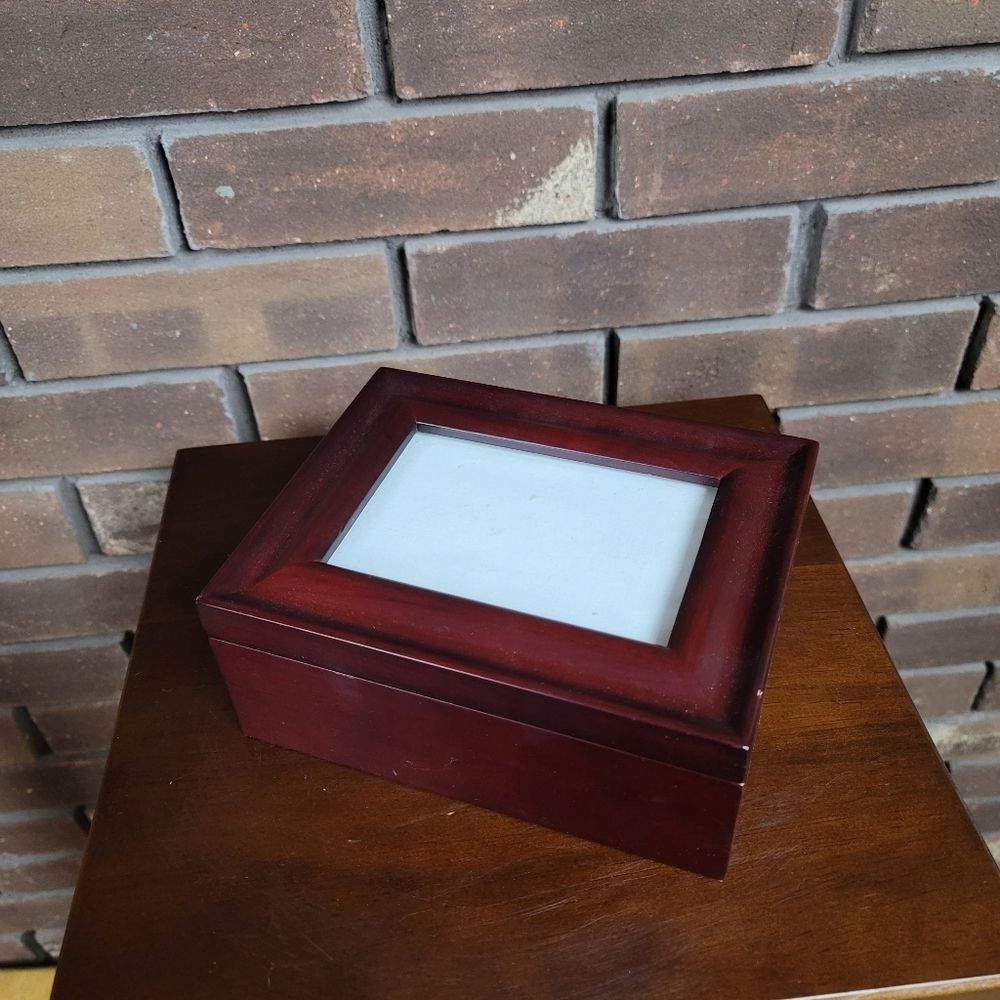 Cherry wood photo top jewelry box velvet felt interior jewelry storage